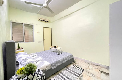 Middle Room at Sri Petaling, Kuala Lumpur 👉 Bilik Sewa Sri Petaling [𝑵𝒆𝒂𝒓 𝑳𝑹𝑻 🌟, 𝐌𝐄𝐑𝐃𝐄𝐊𝐀 SALE] Sri Endah