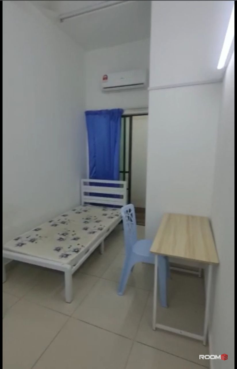 🎐 Super Comfy middle room for rent at Setia Indah near by setia city mall, setia taipan , top glove & SCCC