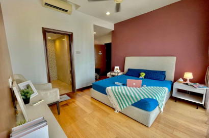 [Female Unit] 🙋🏻‍♀️⚡Modern Unit Condo Master Room For Rent 🌃 Near LRT & Mall ❗ At Luxury Condominium 🏛️