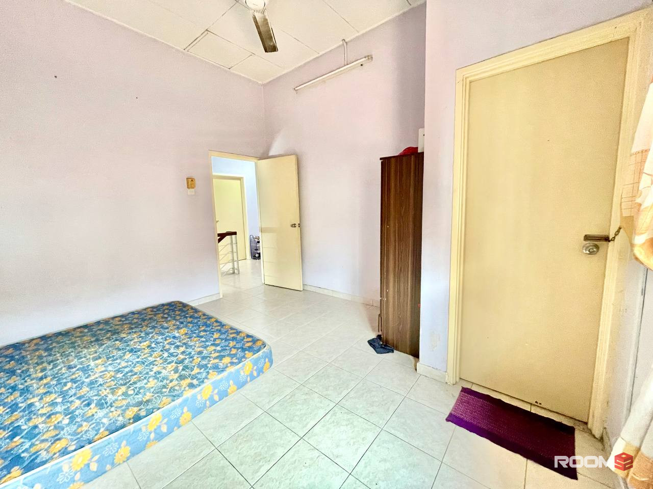 Middle Room at Seremban 2 🔥 👉 Bilik Sewa Seremban [Couple, Single, Attached Toilet] Park Avenue, One Avenue, Centrio,