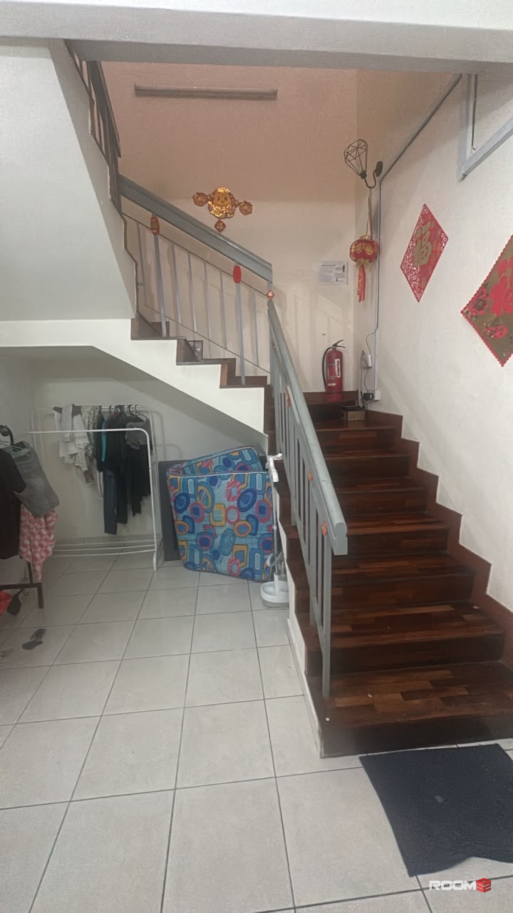 Puchong Single Room With LOW DEPOSIT For Rent