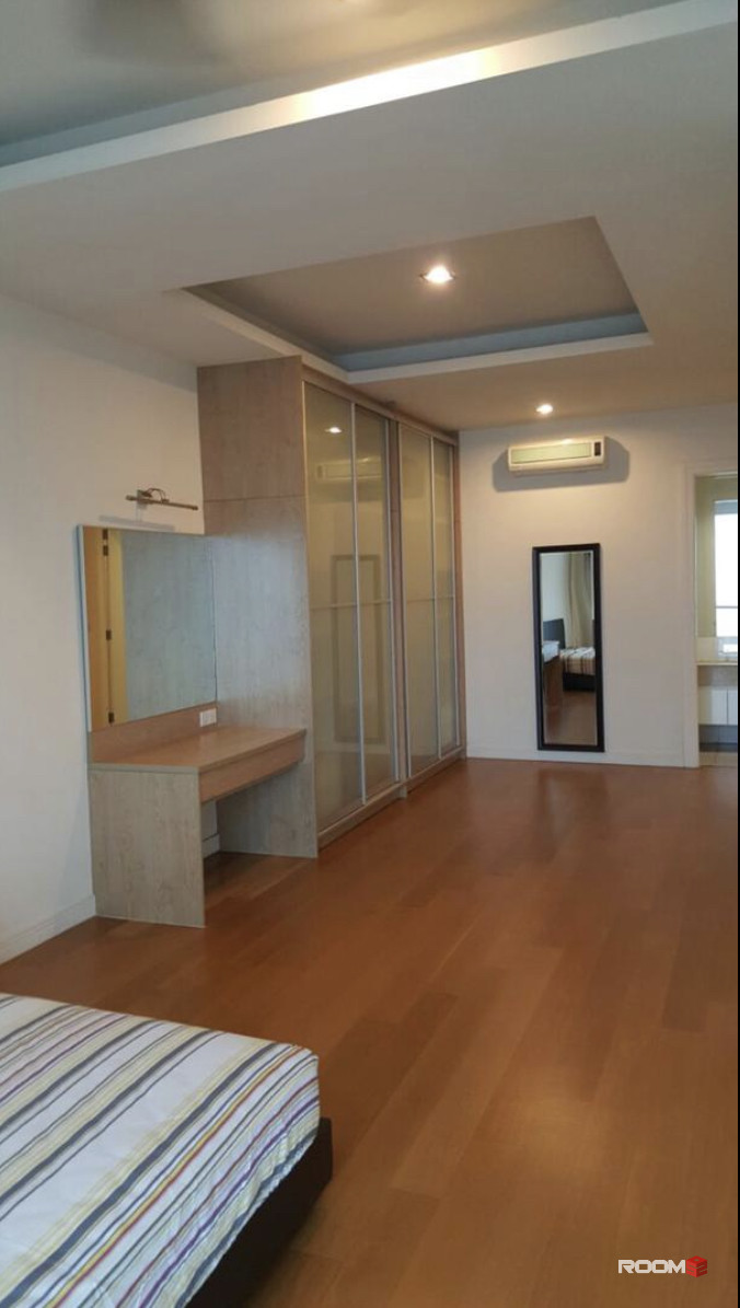 Master Room at Far East Residence, Kuchai Lama