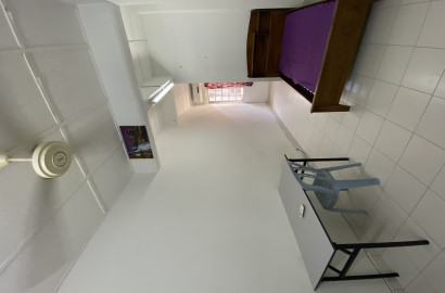 FREE Cleaning Service! USJ 6 SUBANG JAYA 6Mins Walking distance USJ 7 LRT Station