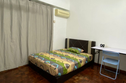 KELANA PUTERI CONDO – middle room (RM480)