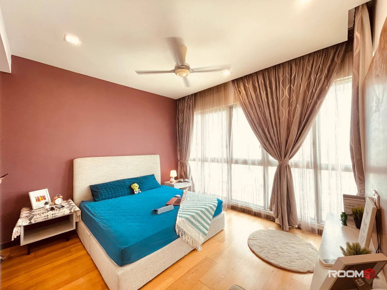 🚇 Explore KL Easily! Rent Your Room Near LRT PWTC. Limited Availability! 🏠🌆