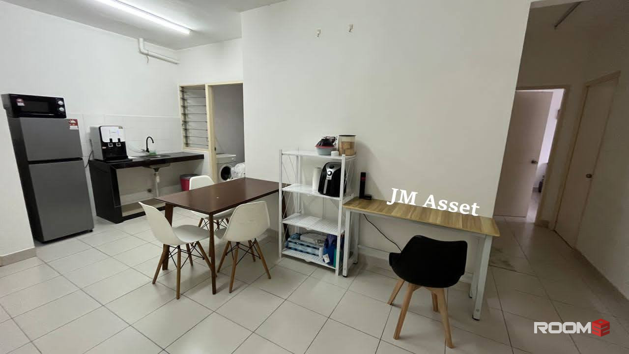 Jati Room to rent