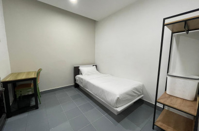 🚝 8 min to MRT Serdang jaya🚝🔥 Master room@Seri kembangan ❗️ Zero deposit❗️