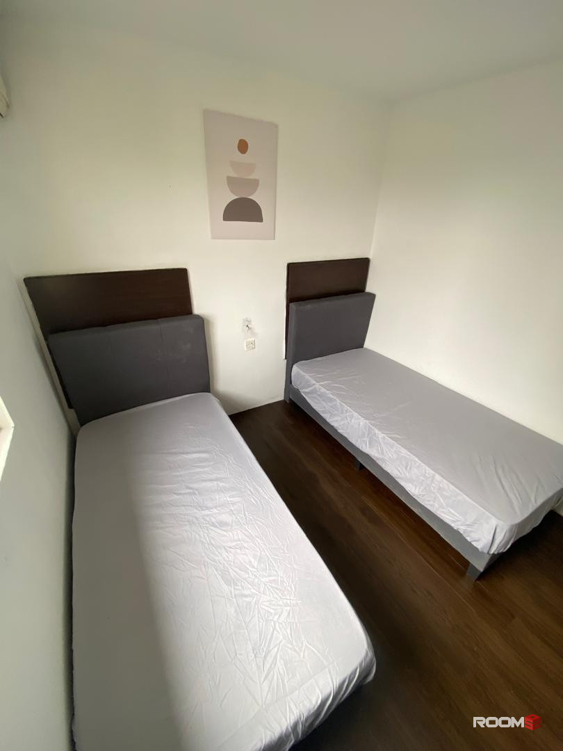 🚀 Move-In Ready Co-Living Room in Puchong Jaya | Zero Deposit + Free Cleaning & Wifi 🎁