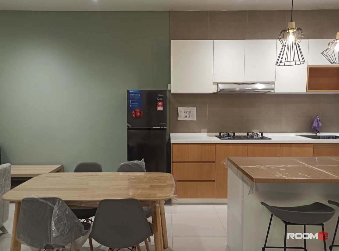Cheras Seri Puteri Condominium Room For Rent 1min Walk to LRT Cheras Station