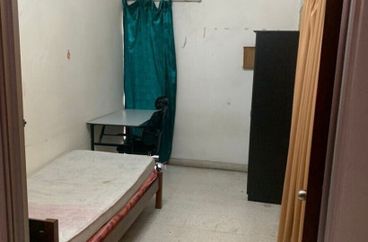 Female Room with Carpark at Taman Connaught