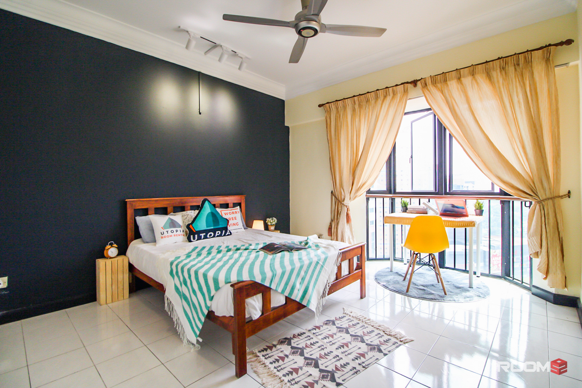 💯 Last Chance To Grab This 🤩 Female Unit At PWTC 🖐🏻  ZERO Deposit 😱 Only 1 Room LEFT ‼️