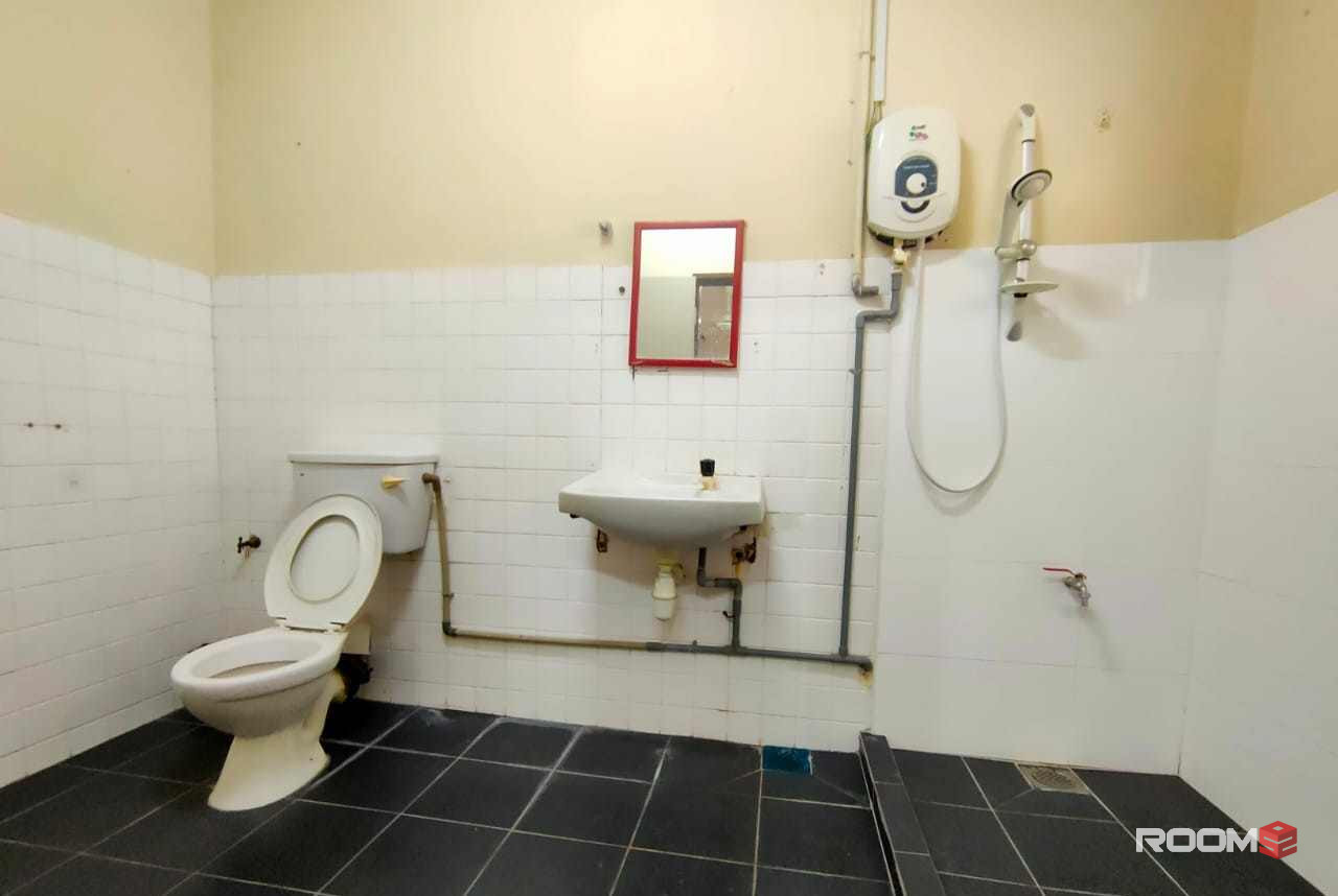 ✨✨✨ Bandar Utama  🌟 Middle Room To Rent With 💥Special Offer 0️⃣ Deposit ✨✨✨