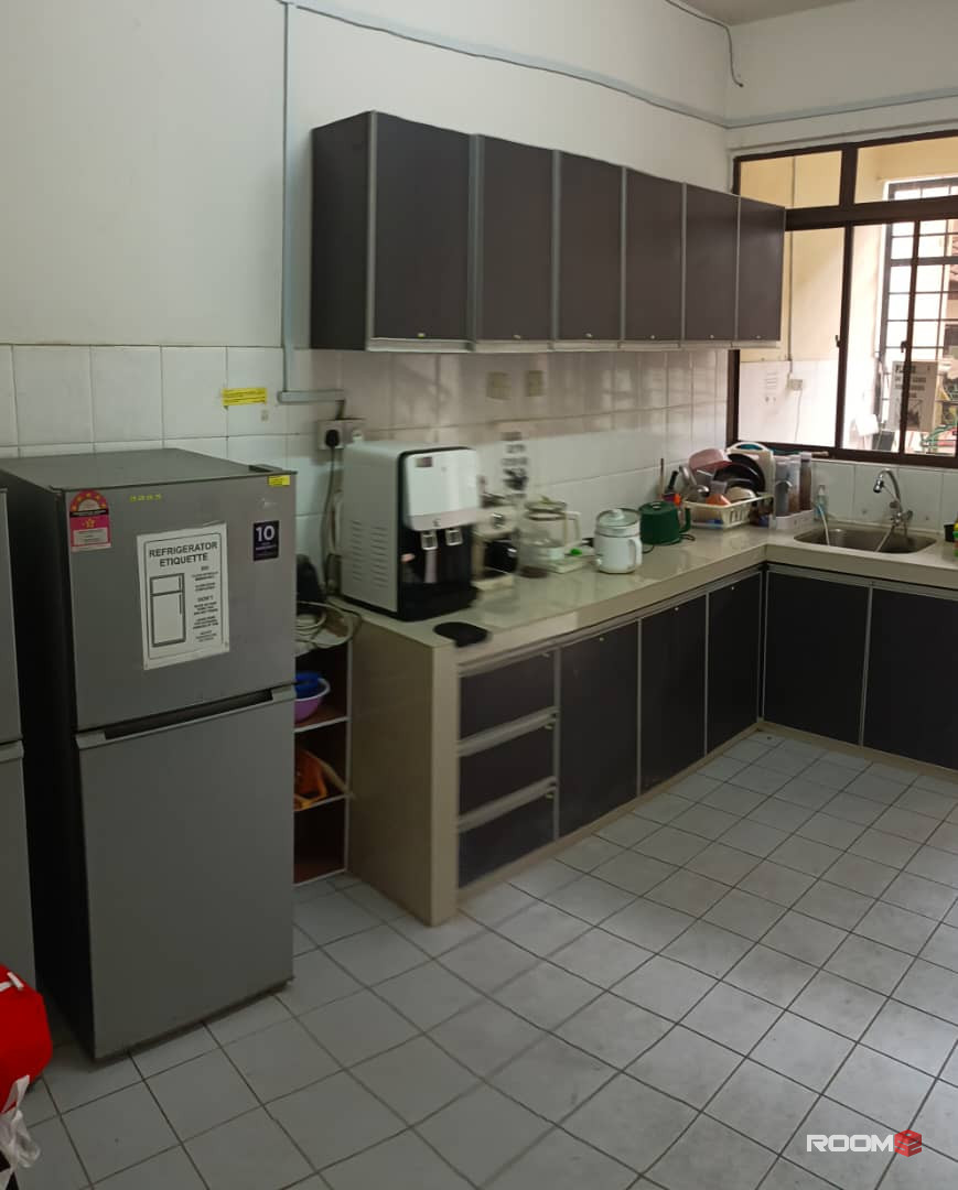 *Master Bedroom @ Bandar Utama, Petaling Jaya