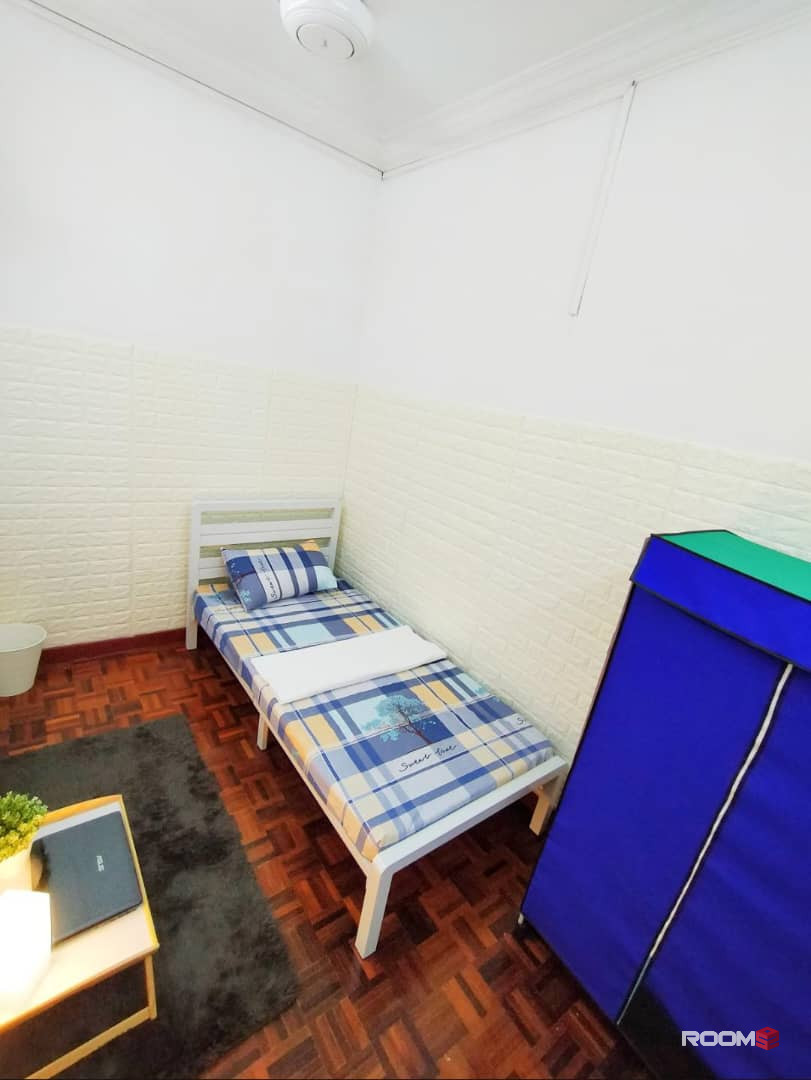💫👀NEARBY TO MRT AND SHOPPING MALL💫👀