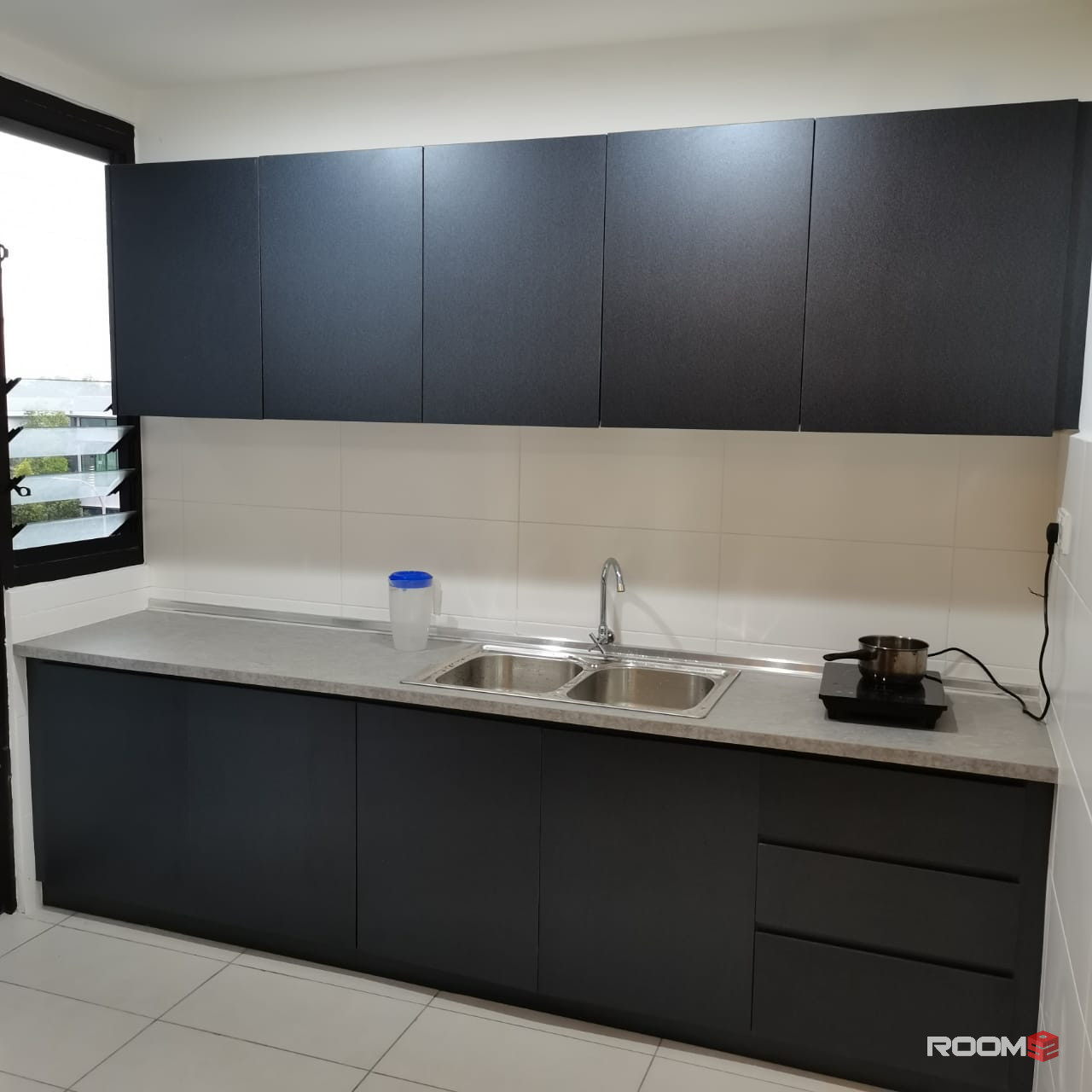 Near ICITY condo MIDDLE room ken rimba FREE WIFI walking distance to train station