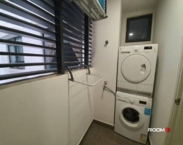 FREE  WIFI & Monthly Cleaning 🔥 Sharing Bedroom for RENT 📍 Shah Alam
