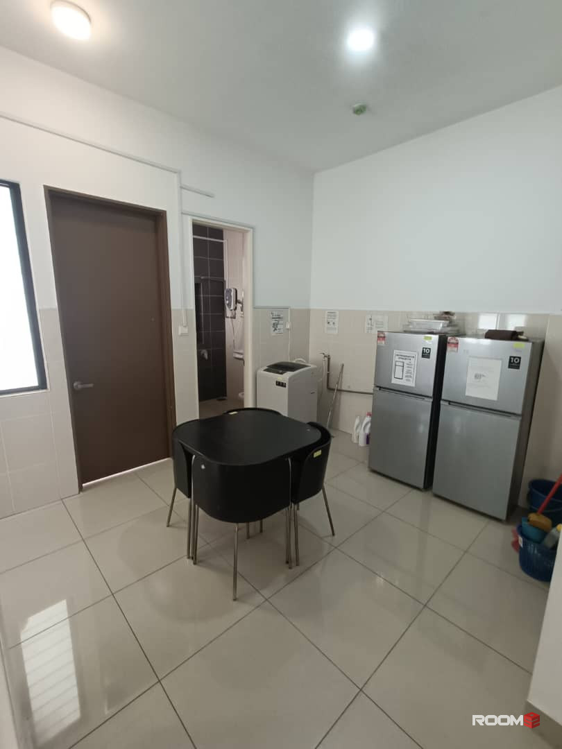 💡SINGLE ROOM with AIR-CONDITIONER💡
