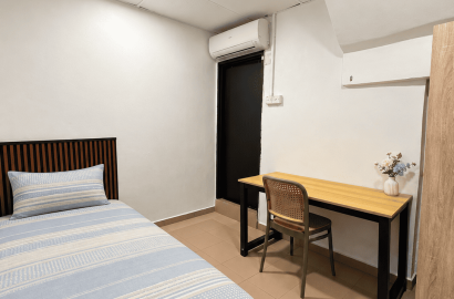 💥 Near Holiday Plaza | Private Bath + Zero Deposit