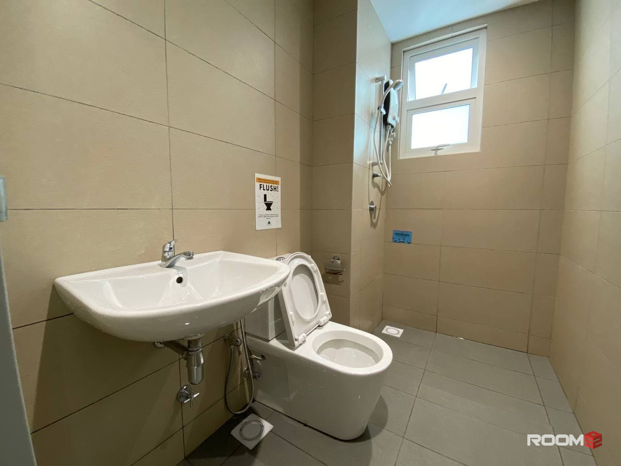 Single Room At Strategic Location Next To LRT , Monorel & Upcoming MRT Putrajaya Line 🚄🚆 Zero Deposit Room ❗