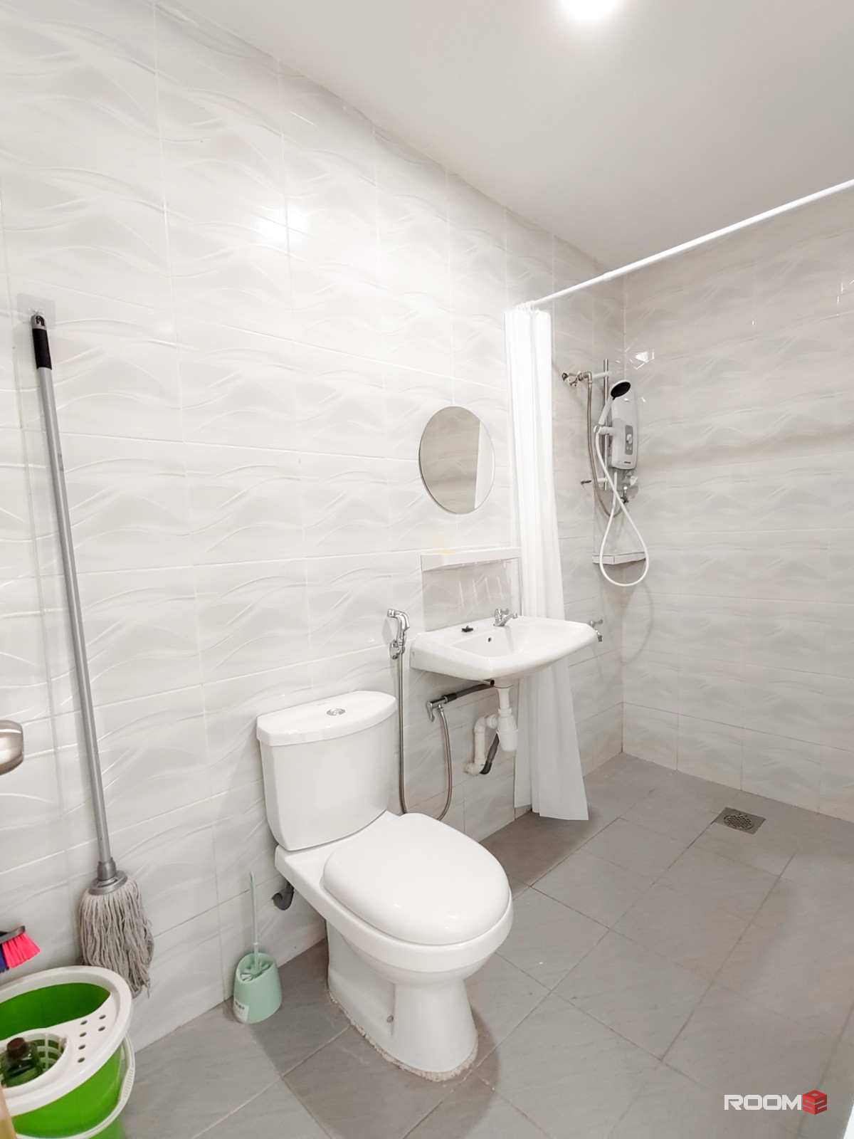 😍Affordable Shared Room with PRIVACY! 📍Right beside KDU College!