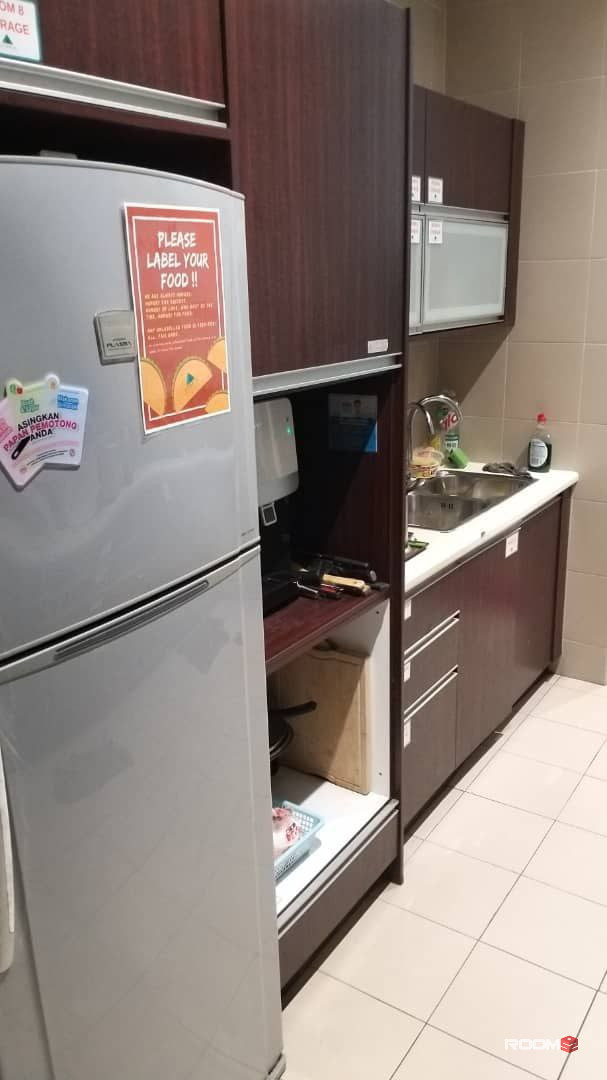 🏡💕 Convenience and Shopping Combined! 🛒🏡 Fully Furnished Room near Intermark Mall  🛒
