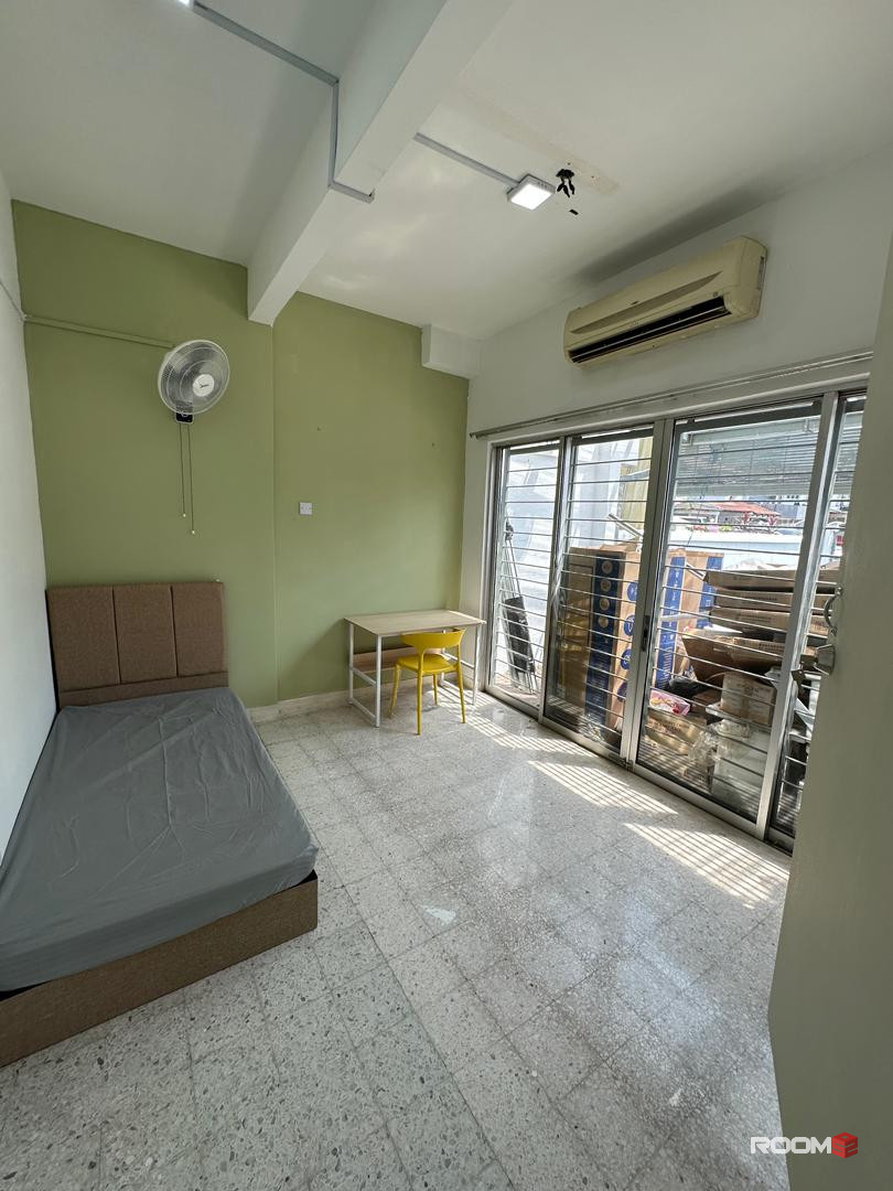 🌈NEW UNIT Middle & Single Room at Damansara Kim, Damansara Utama 8minswalk to TTDI MRT Station