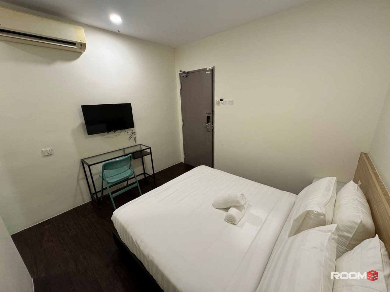 Newly Launched Co-Living Hotel Unit nearby DPULZE Mall Cyberjaya ⭐ Nearby Tamarind Square, Limkokwing University