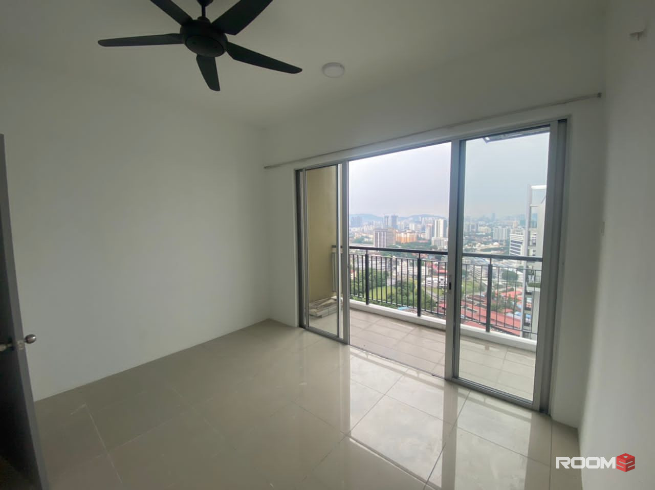 Splendor, Private Balcony room, UTILITIES INCLUDED, UTM, KL, Semarak
