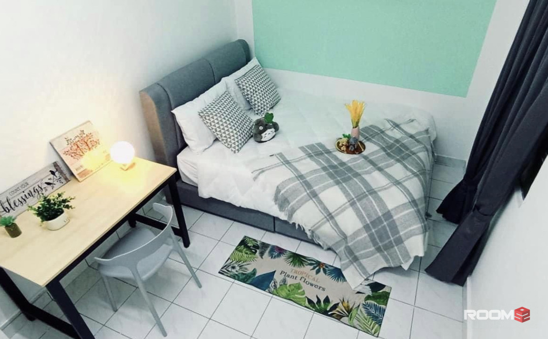 Room Available For Rent at Setia Alam, Shah Alam with High Speed WI-FI