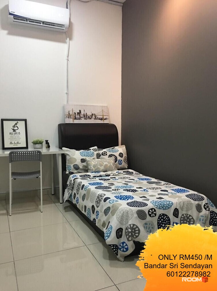 Fully Furnished with AC Single Room for RENT at Bandar Sri Sendayan, Sendayan
