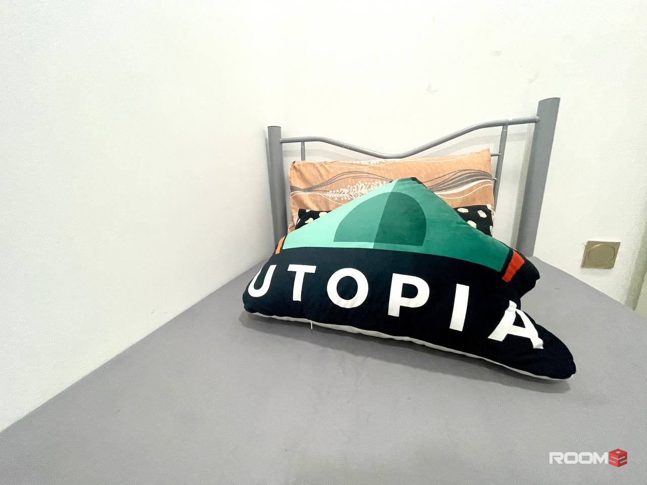 Afraid Of Previous Housemate? 😱 Comfy Room For Rent At At WIsma Cosway 😍