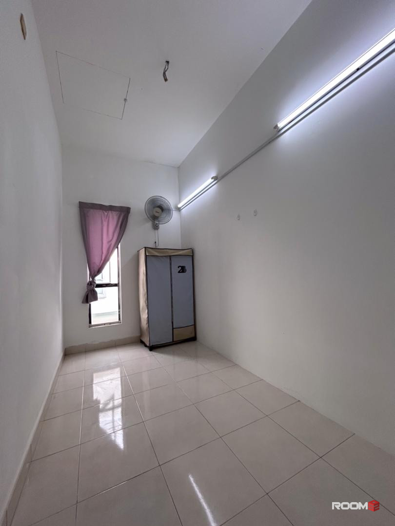🔥 Room For Rent @ SETIA ALAM 🔥