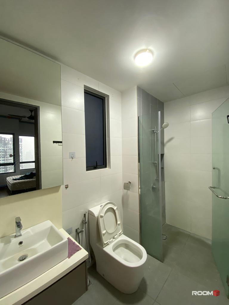 Private bathroom🛁 Master room @The Petalz, Old Klang Road