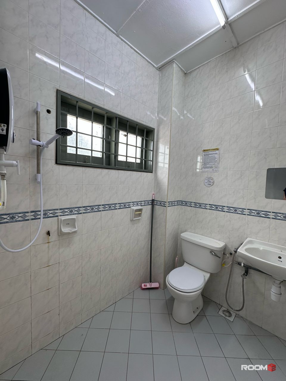 New rooms ready for rent Middle Room at Taman Wawasan, Pusat Bandar Puchong