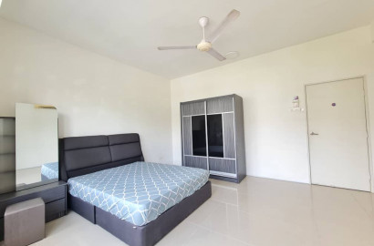 MIDDLE Room at Taman Mesra Utama, Balakong [ 👉 "𝚂𝙰𝙻𝙴 𝙼𝙴𝚁𝙳𝙴𝙺𝙰 !!" 🔥 ] Bilik Sewa Balakong [FEMALE] Tmn Mesra