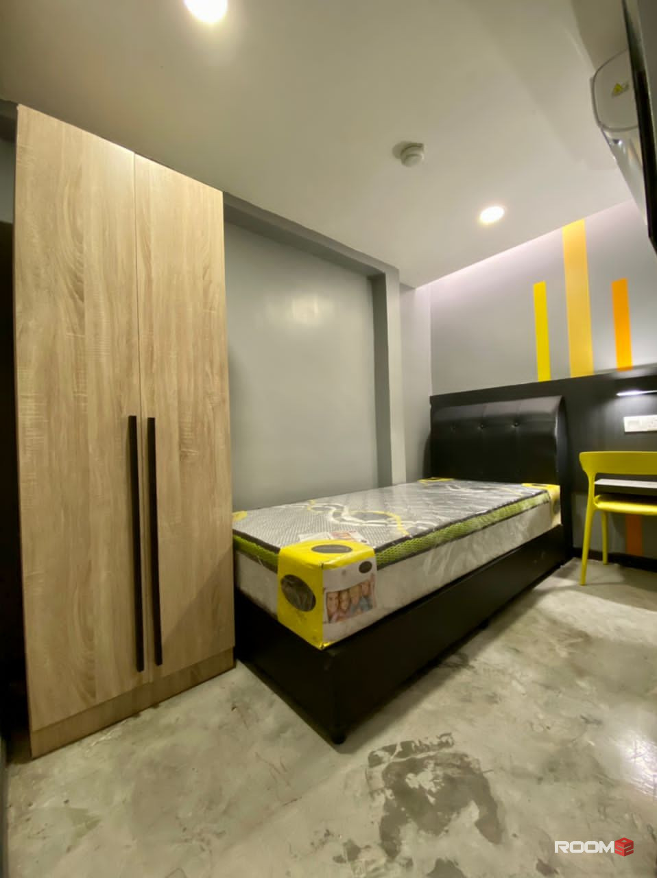 Rent a comfortable room at Bukit Bintang