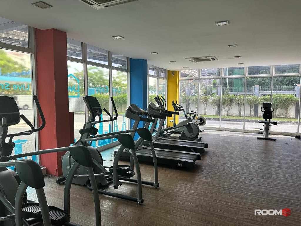 🏛️[ KL Sentral Mansion Sentral ] Fully Furnished Middle Room with Double Single Bedroom with Fan & A/C For Rent
