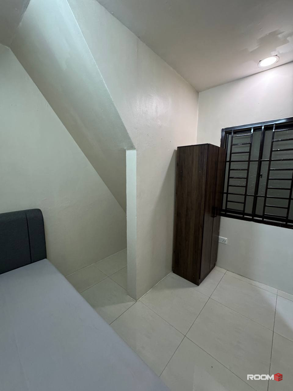 🔥10 Min to CIQ 🔥- Affordable room, fully furnished, ATTACHED private toilet and NO Deposit needed🥰🌟