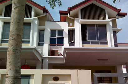 Medium Room to Let in Setia Alam