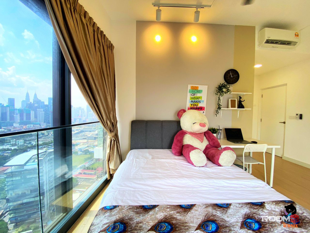 MRT Cochrane IKEA MyTown TRX Continew Residence Middle Room Fully Furnished