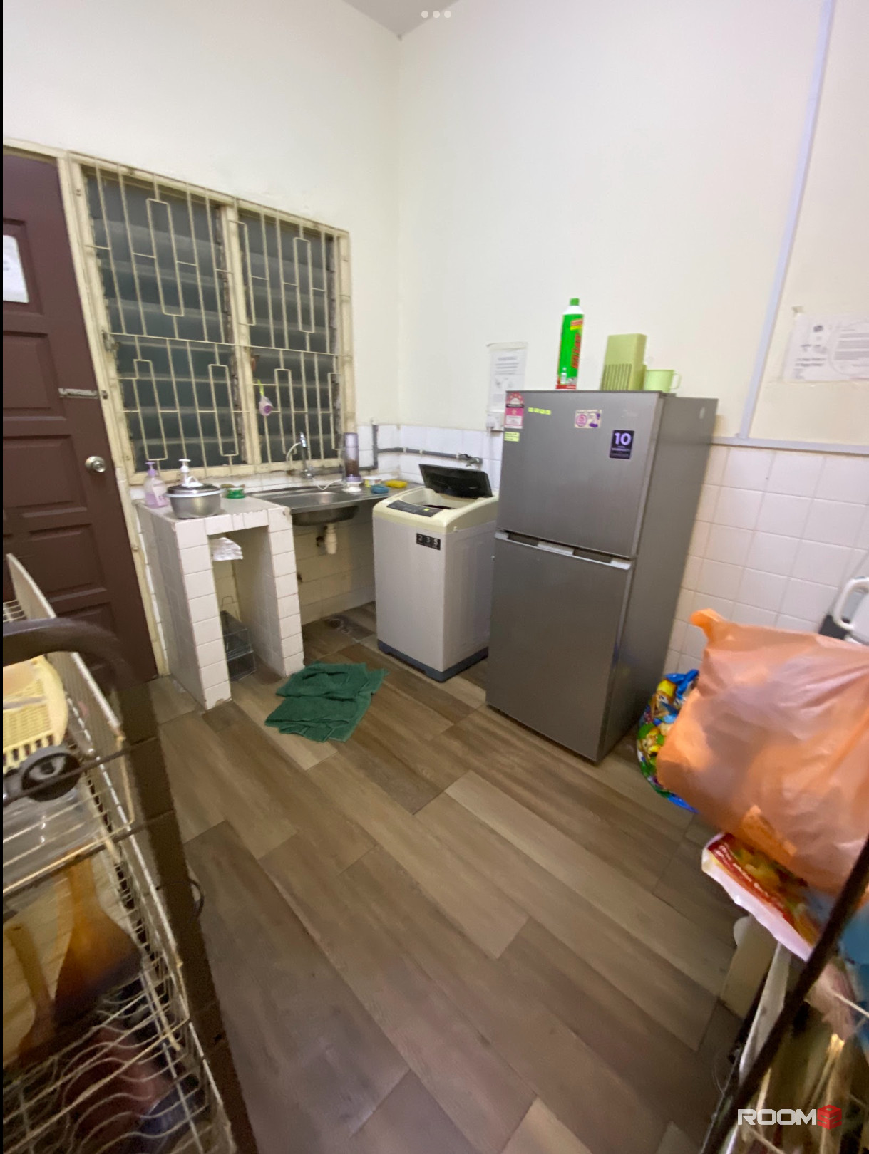 Bilik Sewa Murah at SS2 PJ with Air-Cond ❄️ near to Kelana Jaya LRT