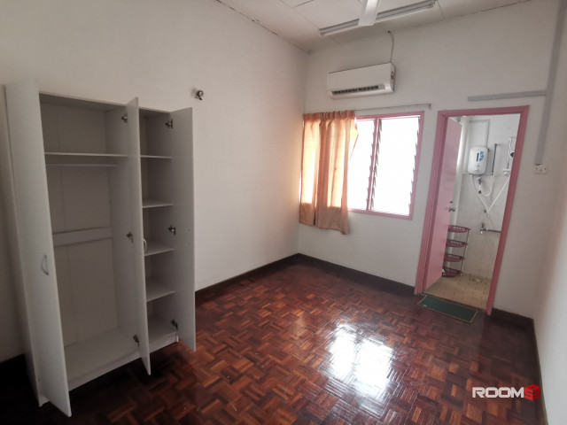 👥 Looking for Housemate! TAMAN MAYANG KELANA JAYA ( SS25 / SS26 ) 🏡