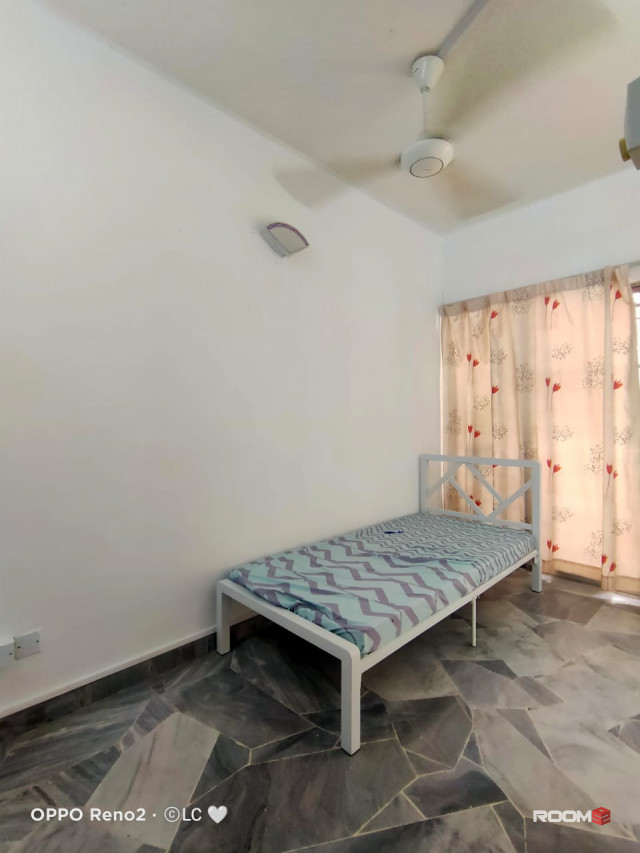 BU10 walk 100m to Centerpoint have single room garden view FREE 1 month stay after move in