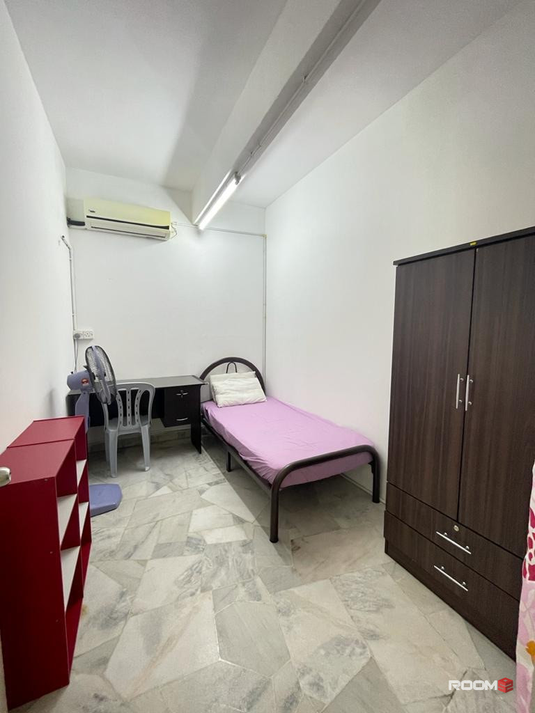 Single Room Rent in Bandar Puchong Jaya Easy Access IOI Mall / LRT Station 🚡