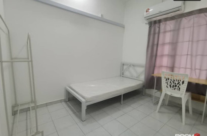 Vacant Room to Rent 🏠🔑💼