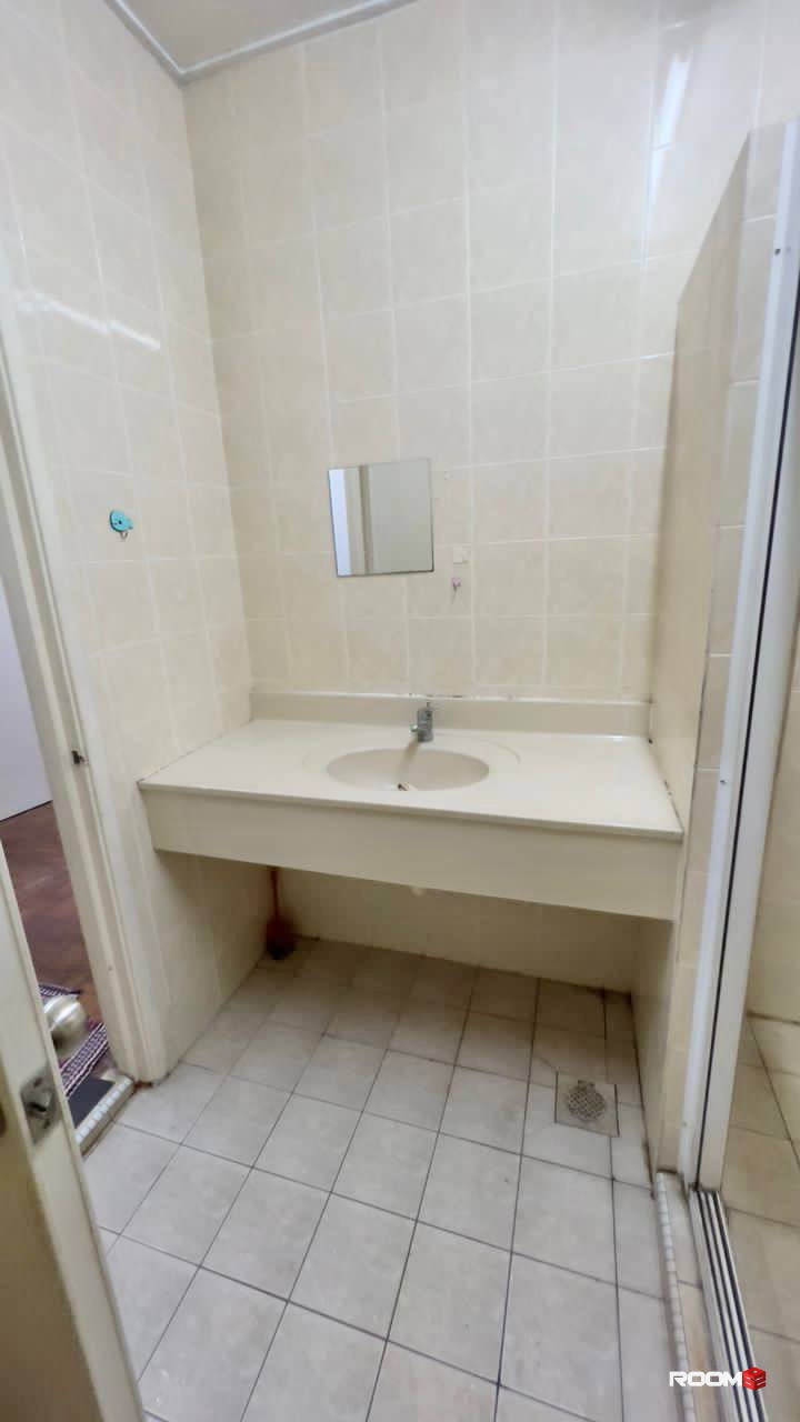 Immediately move in 💥PJ Kota Damansara, Master room with private bathroom and furniture, 1 month deposit