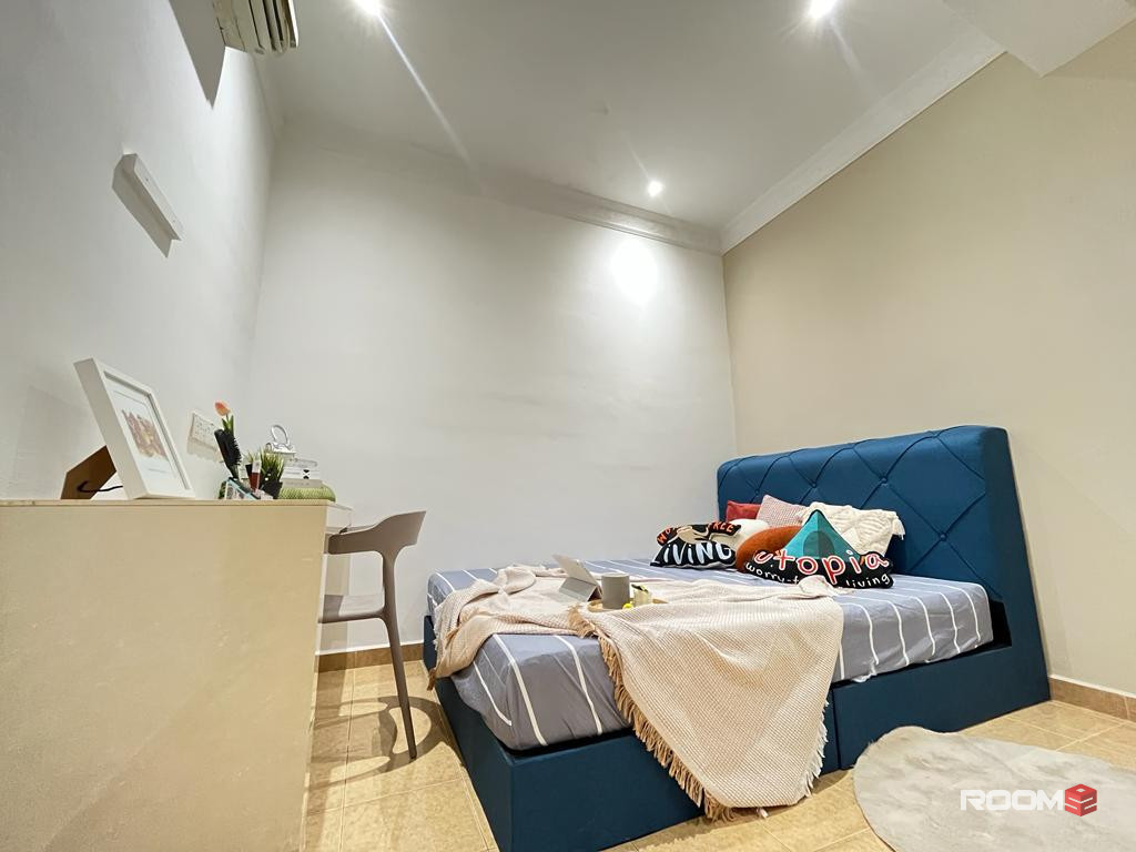 Zero Deposit Room with private bathroom @Melawati near to Melawati Mall, Zoo Negara, TARUC ❗❗