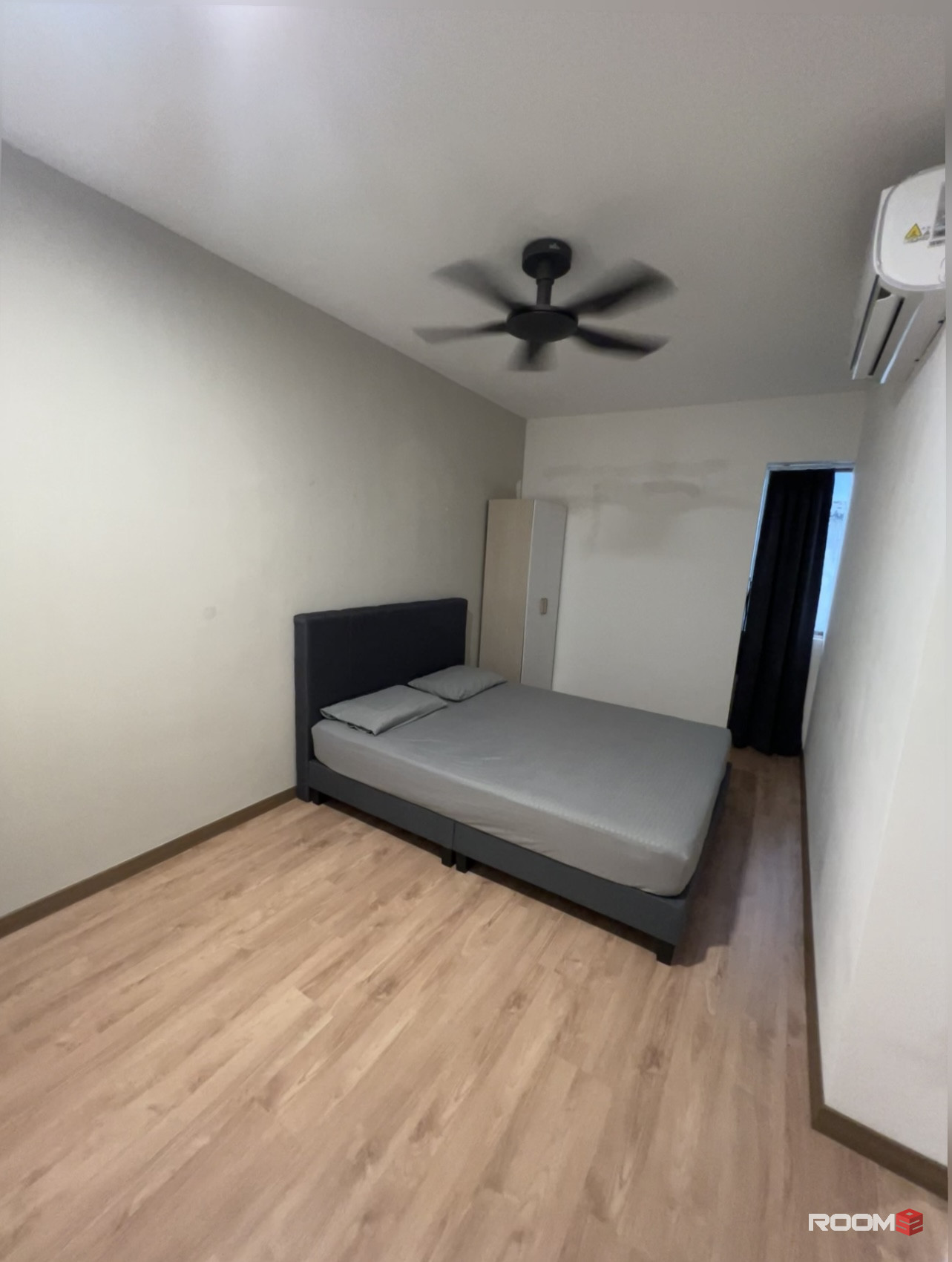 "Urban Retreat: Co-Living Room😍 Walking distance to ❗️MRT Kentomen❗️