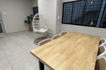 "Urban Retreat: Co-Living Room😍 Walking distance to ❗️MRT Kentomen❗️