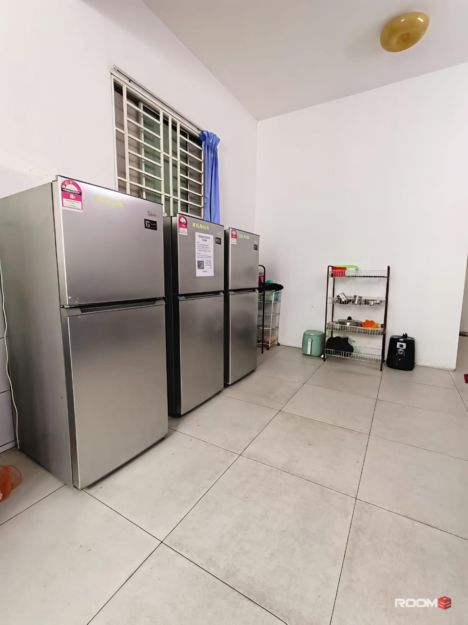 🏡 Medium Room For Rent @ Bandar Botanic Klang 👉🏻 5-8 Mins To AEON Bukit Tinggi 🛒